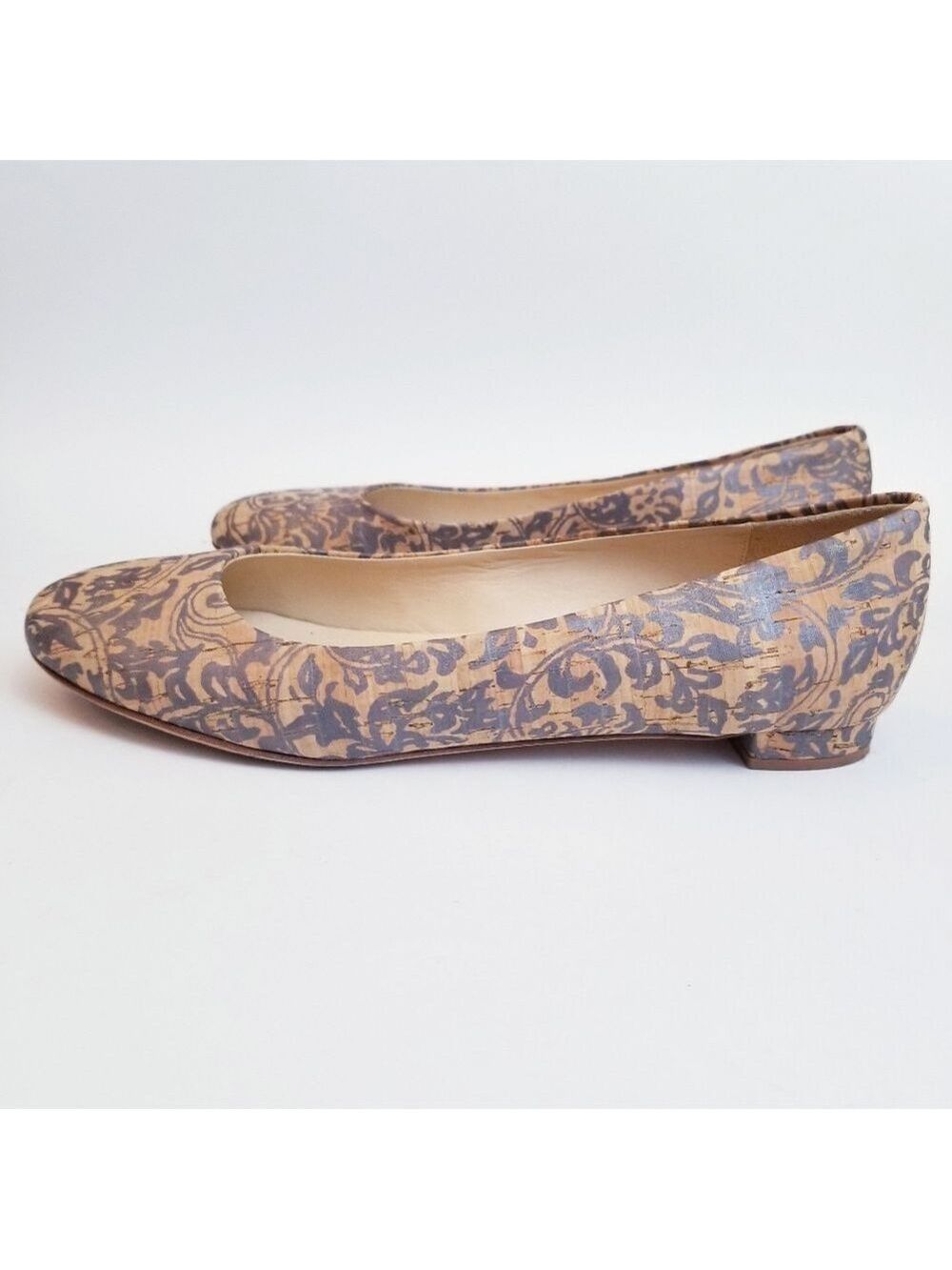 Marchez Vous Natural Cork Flats, Size